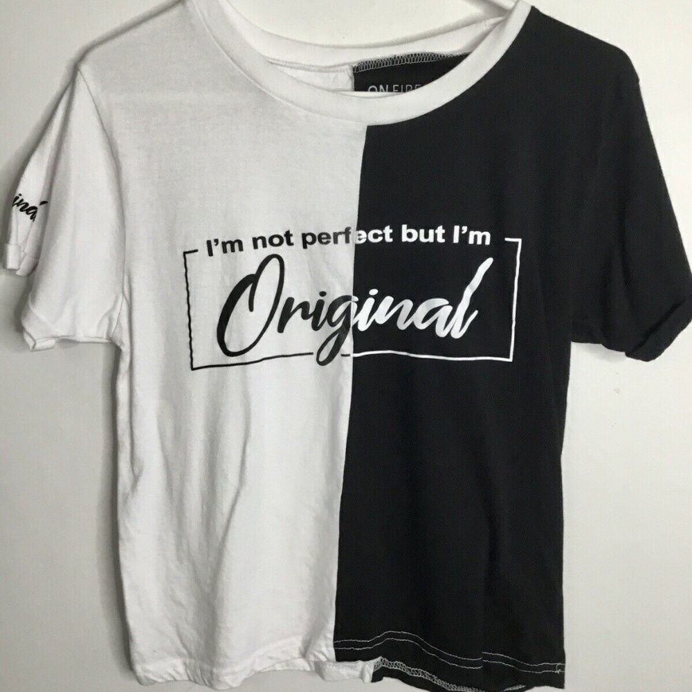 On Fire Women's Black/White Cotton T-Shirt Size L‎